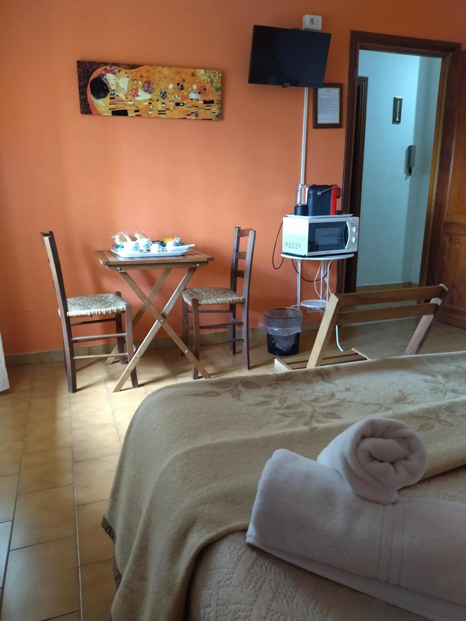B&B La Pace Ardea Kültér fotó